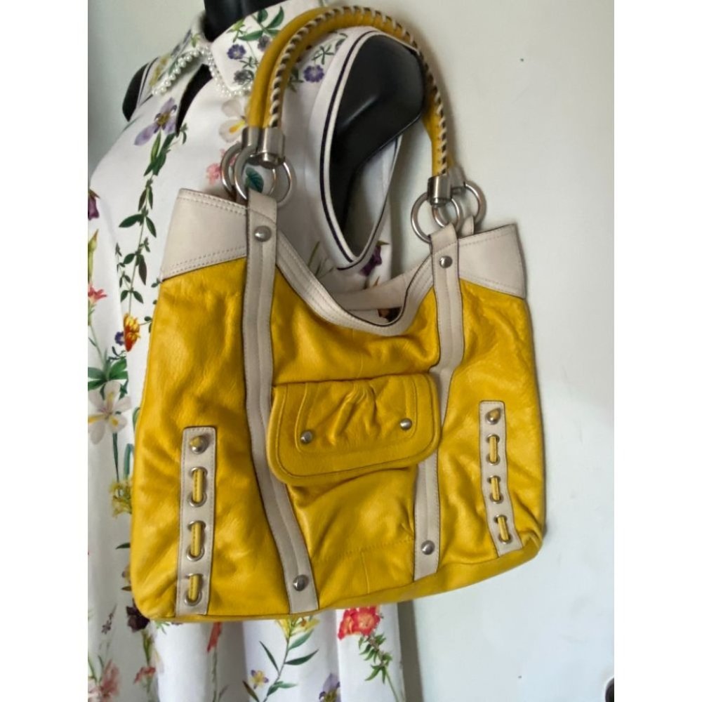 B. makowsky Yellow Leather Shoulder/ Handbag - Picture 7 of 14
